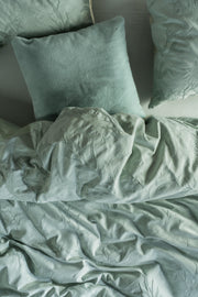 Essenza Jacquard Bettwäsche Claudine mit Blättermotiv