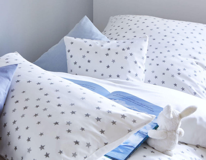 Bio Satin-Kinderbettwäsche Sternchen