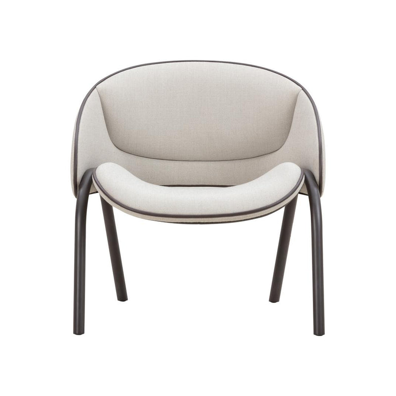 Folium Lounge Chair