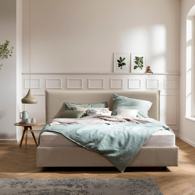 Bett Scalea