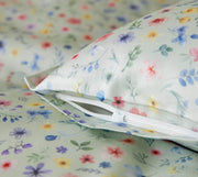 Mako Satin Bettwäsche Beauties mit Millefleurs-Muster – Zartgrün