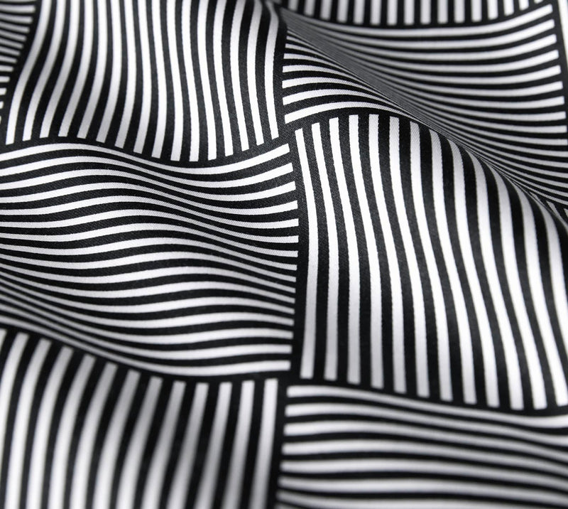Mako Satin Bettwäsche Crossover mit grafischem Muster – Schwarz-Weiß