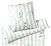 Mako Satin Bettwäsche Flowerstripe mit Blumen und Blockstreifen – Zartgrün