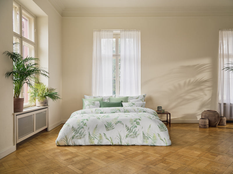 Schlossberg Satin Bettwäsche Jaro mit Farnmotiv