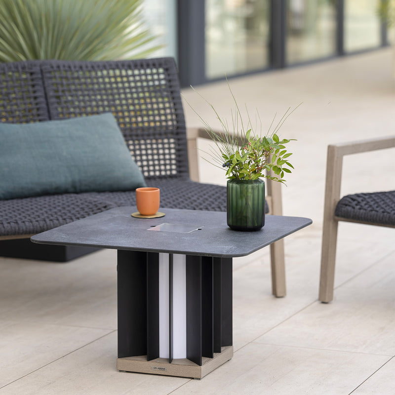 Outdoor Coffe Table mit Solarbeleuchtung Teckalu
