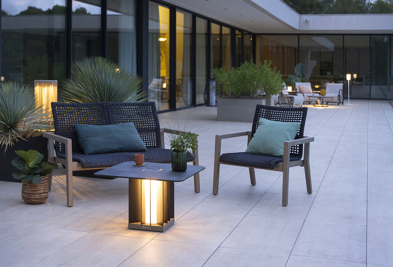 Outdoor Coffe Table mit Solarbeleuchtung Teckalu