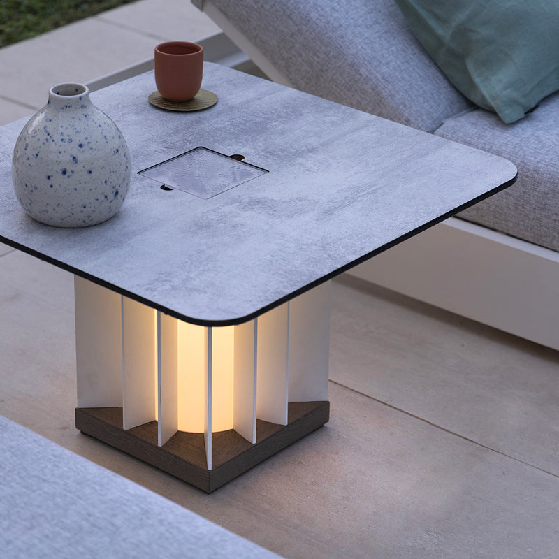 Outdoor Coffe Table mit Solarbeleuchtung Teckalu